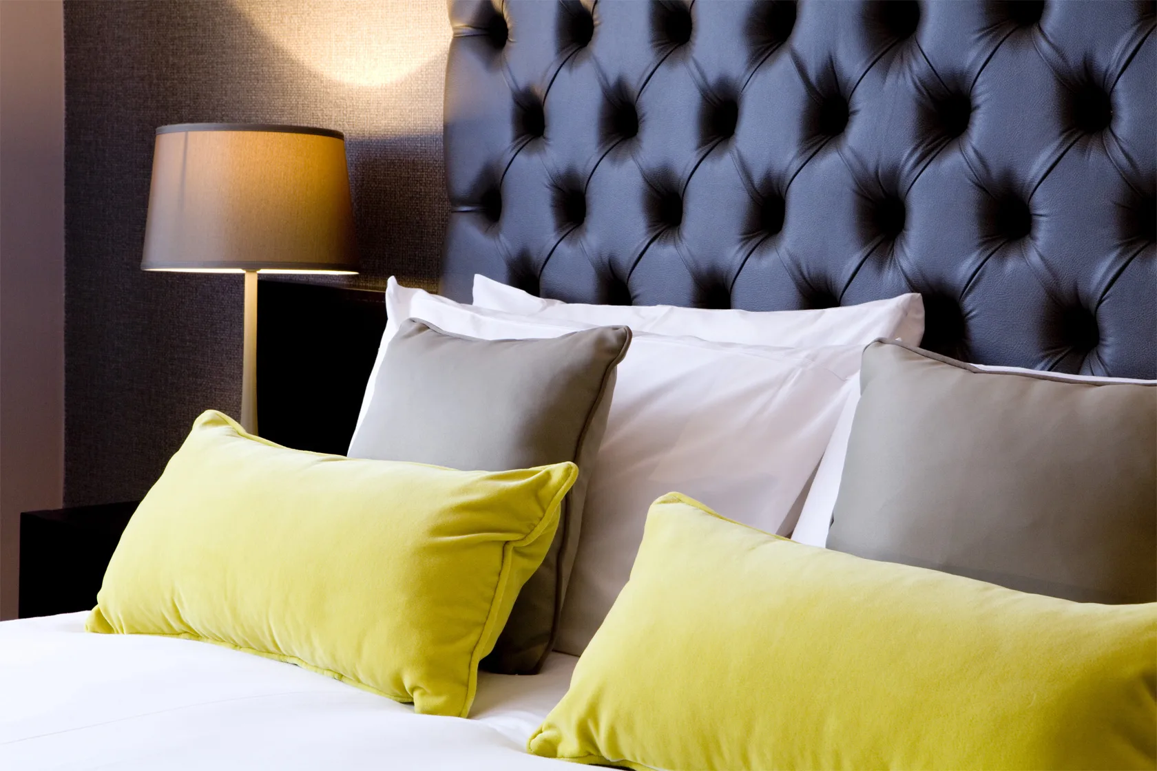 Dog-friendly accommodation close to Manchester Airport, City Centre and Altrincham